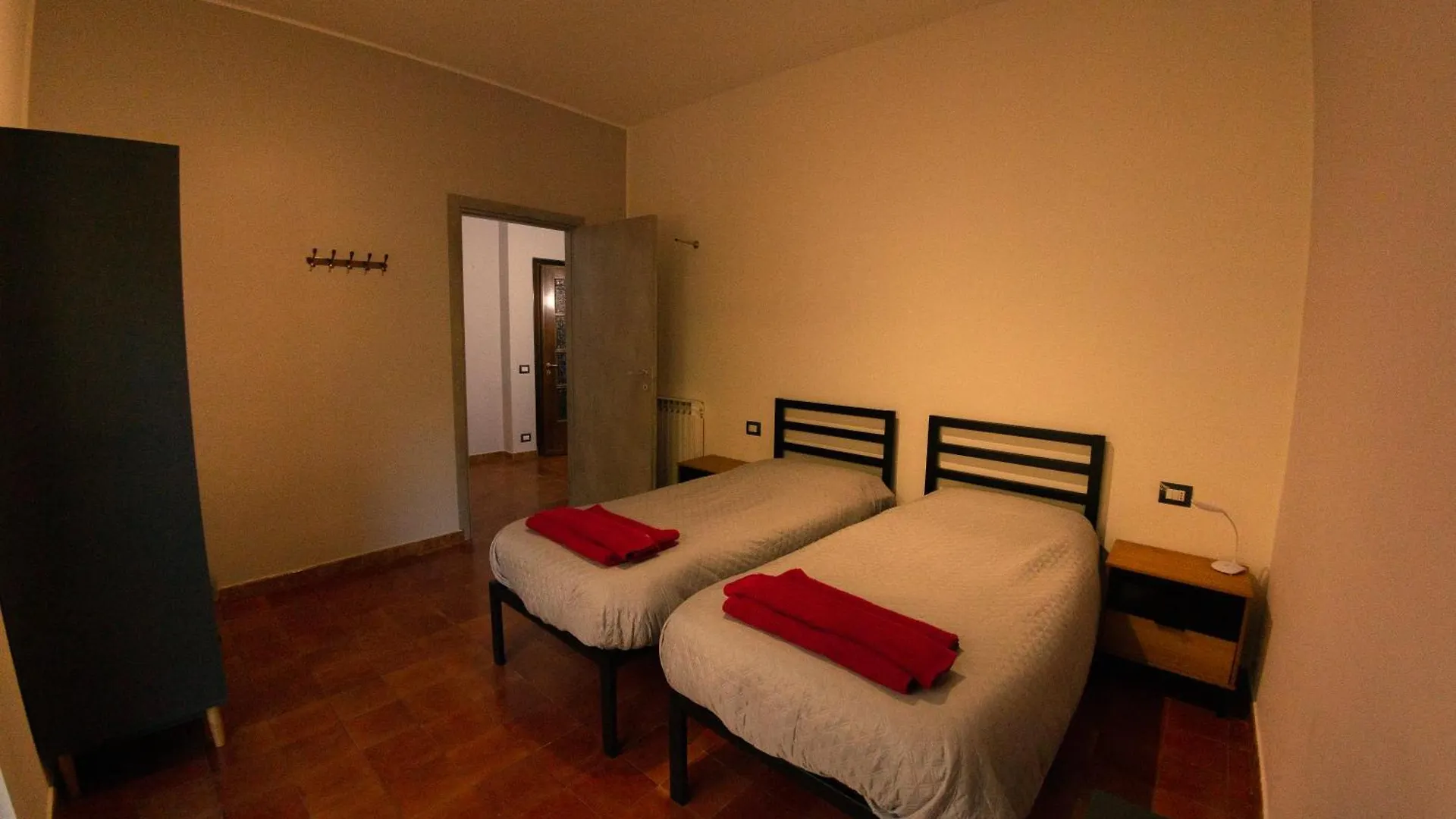 Villa Nel Parco Dei Ronchi لينيانو