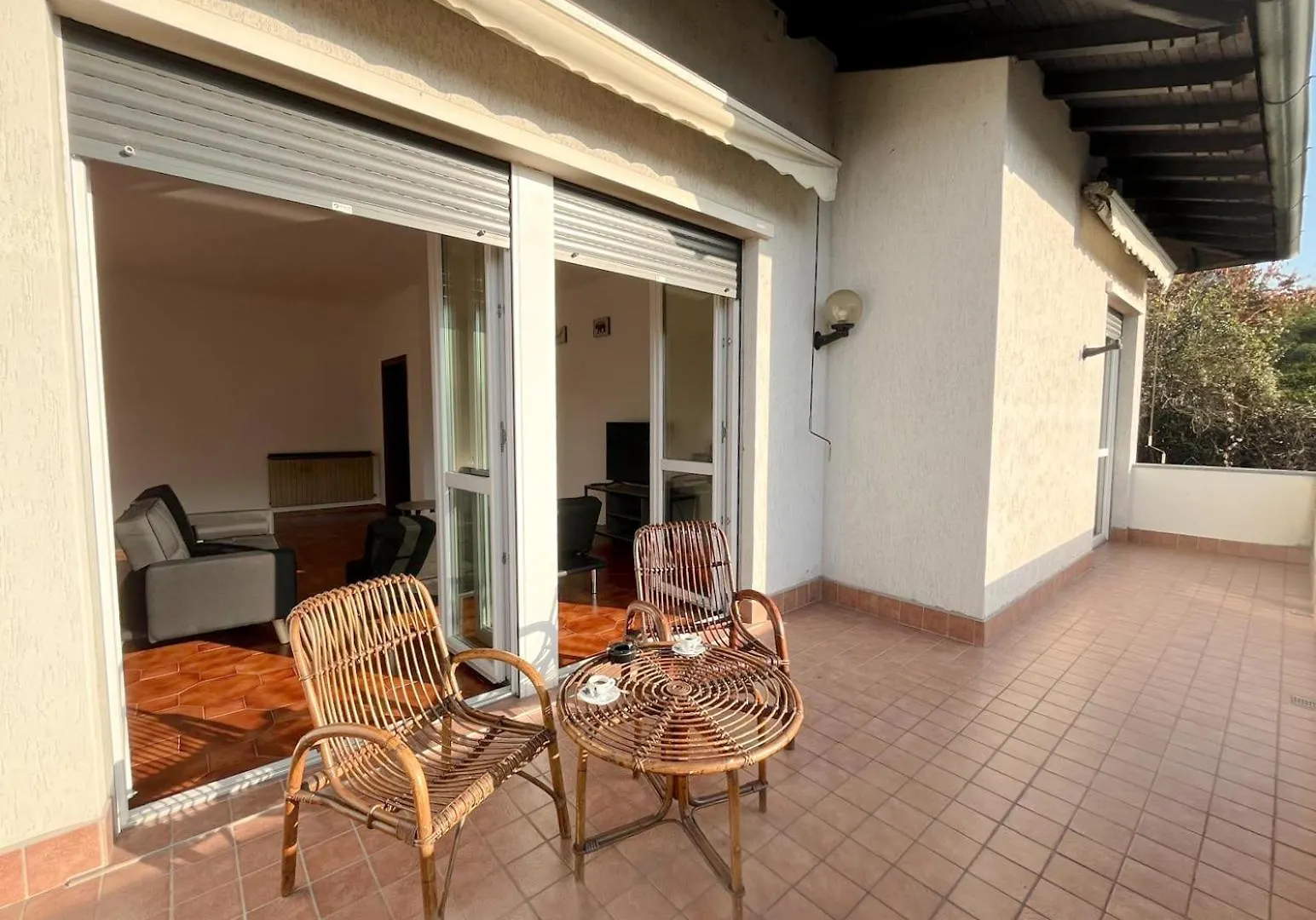 Villa Nel Parco Dei Ronchi Legnano